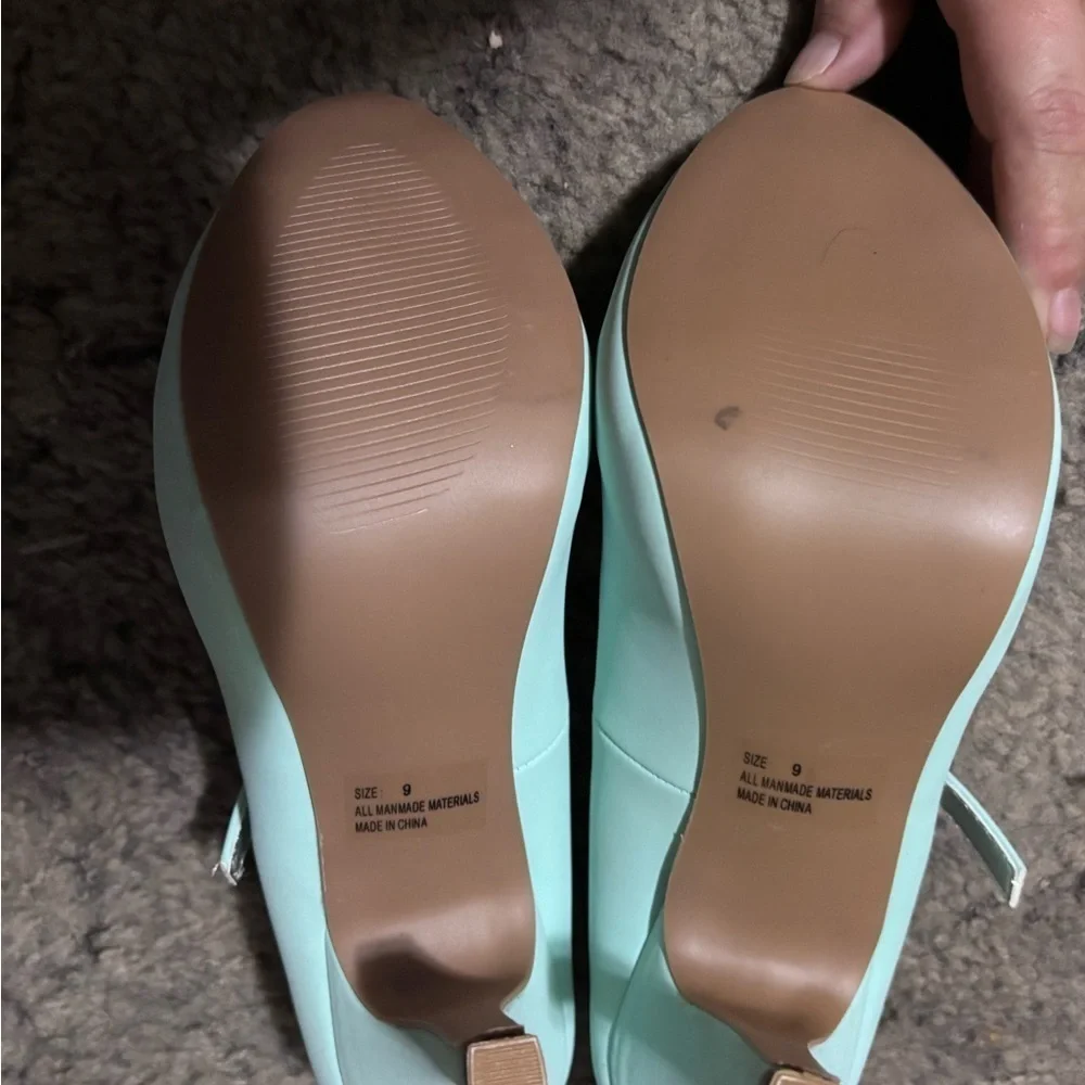QUPID teal heels size 9 NWOT - Picture 8 of 9